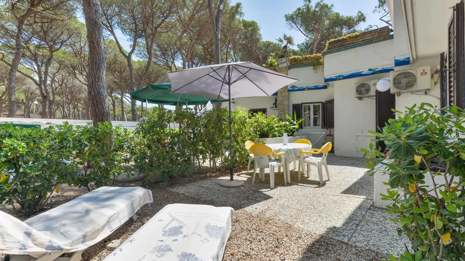 Villa Fantagali Apt 501 Marina di Campo Italy
